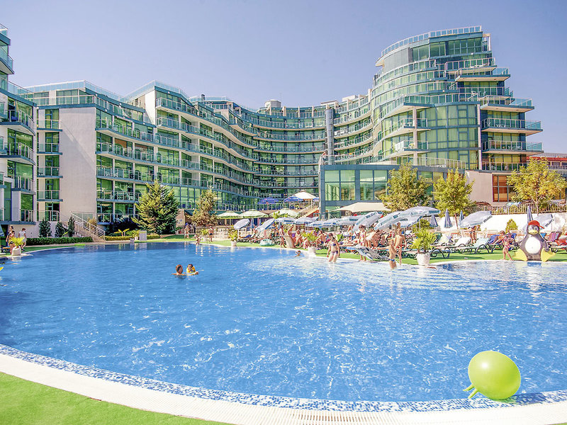 Hotel Primorsko Del Sol in Primorsko, Varna Pool